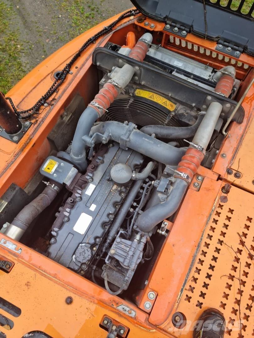 Doosan 160 LC Kāpurķēžu ekskavatori