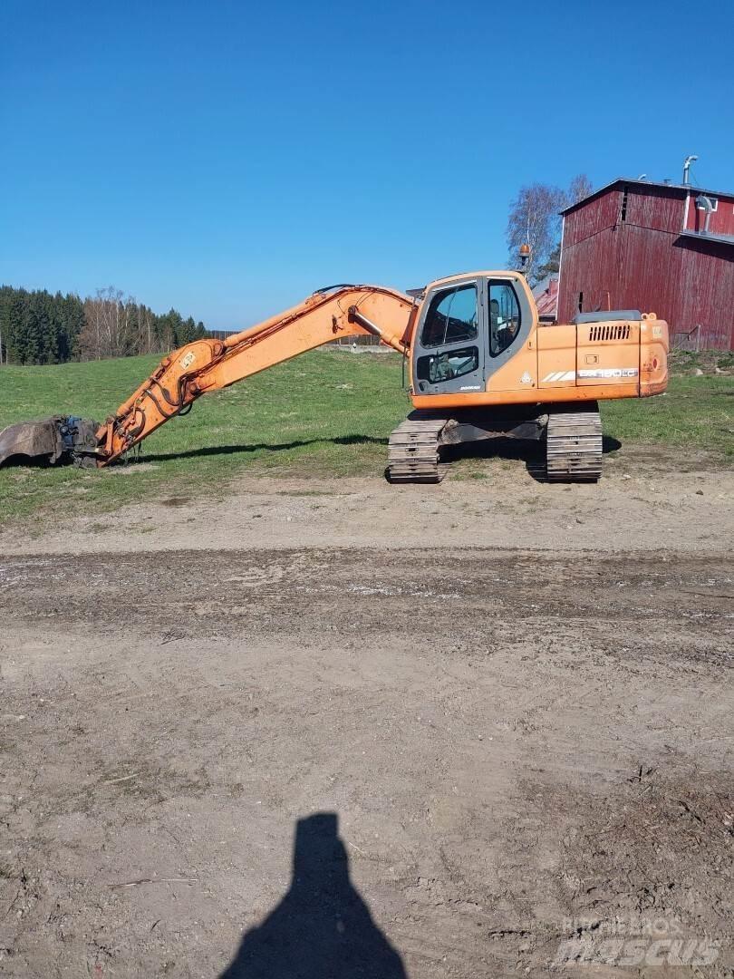 Doosan Dx180 Kāpurķēžu ekskavatori
