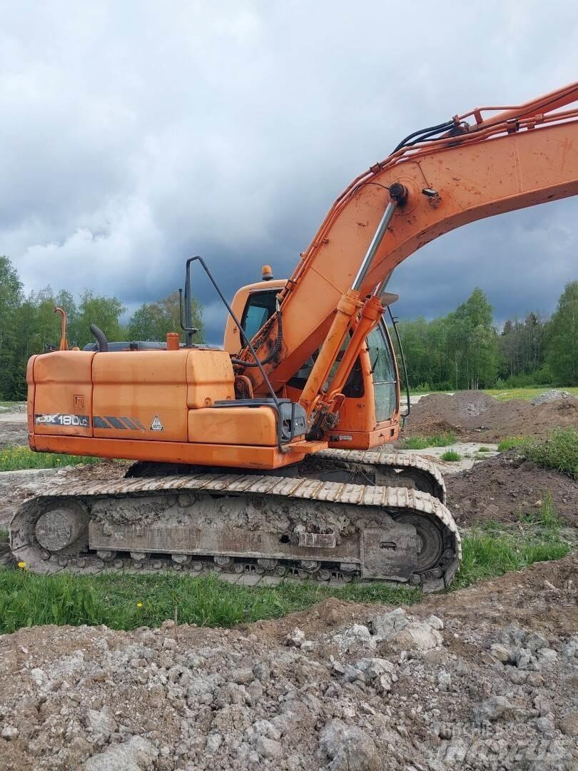 Doosan Dx180 Kāpurķēžu ekskavatori