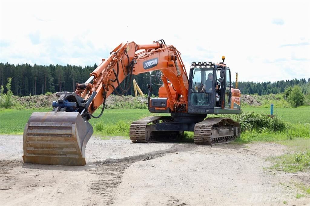 Doosan DX255 LC - 3 Kāpurķēžu ekskavatori