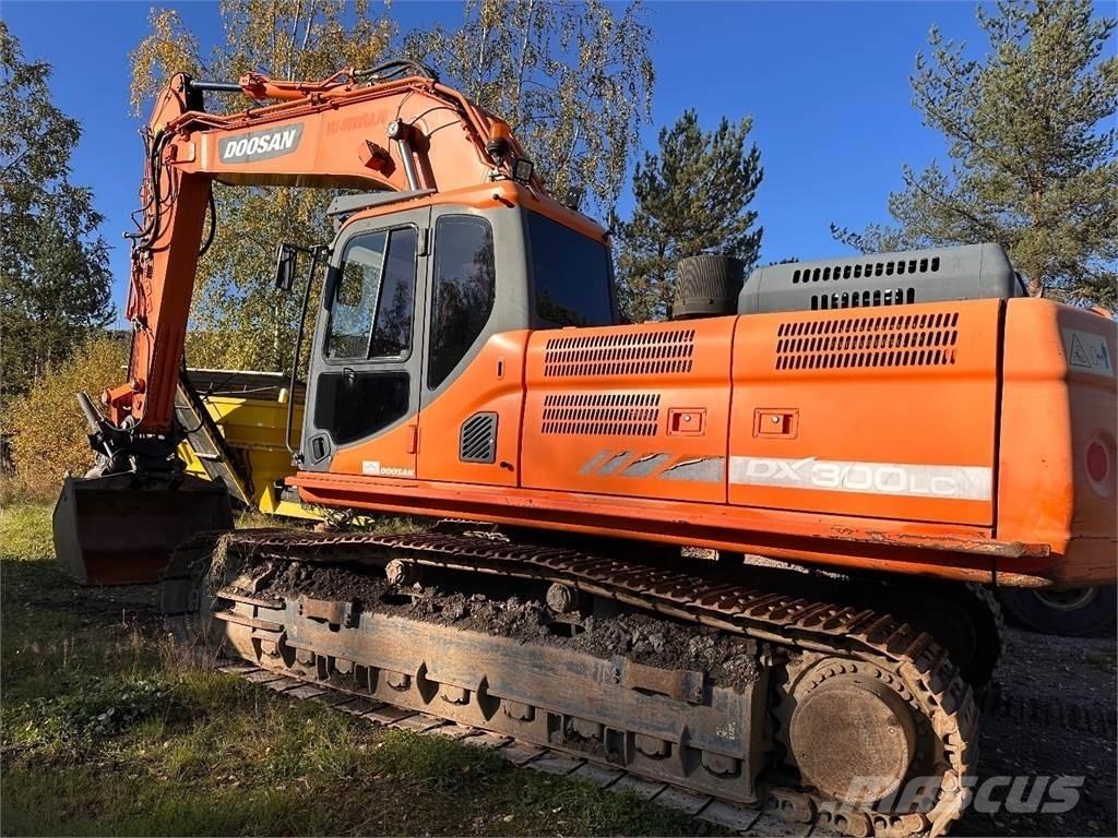 Doosan DX300 LC-3 Kāpurķēžu ekskavatori