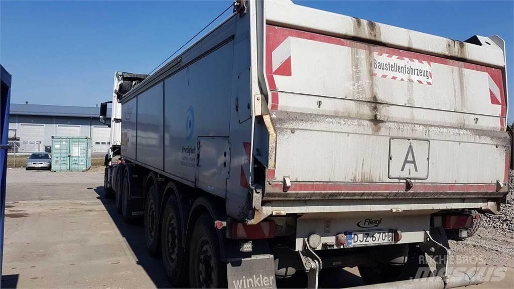 Fliegl ASS372 Piekabes pašizgāzēji