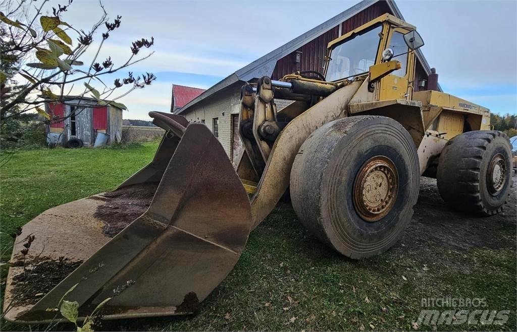 Hanomag 77C Iekrāvēji uz riteņiem