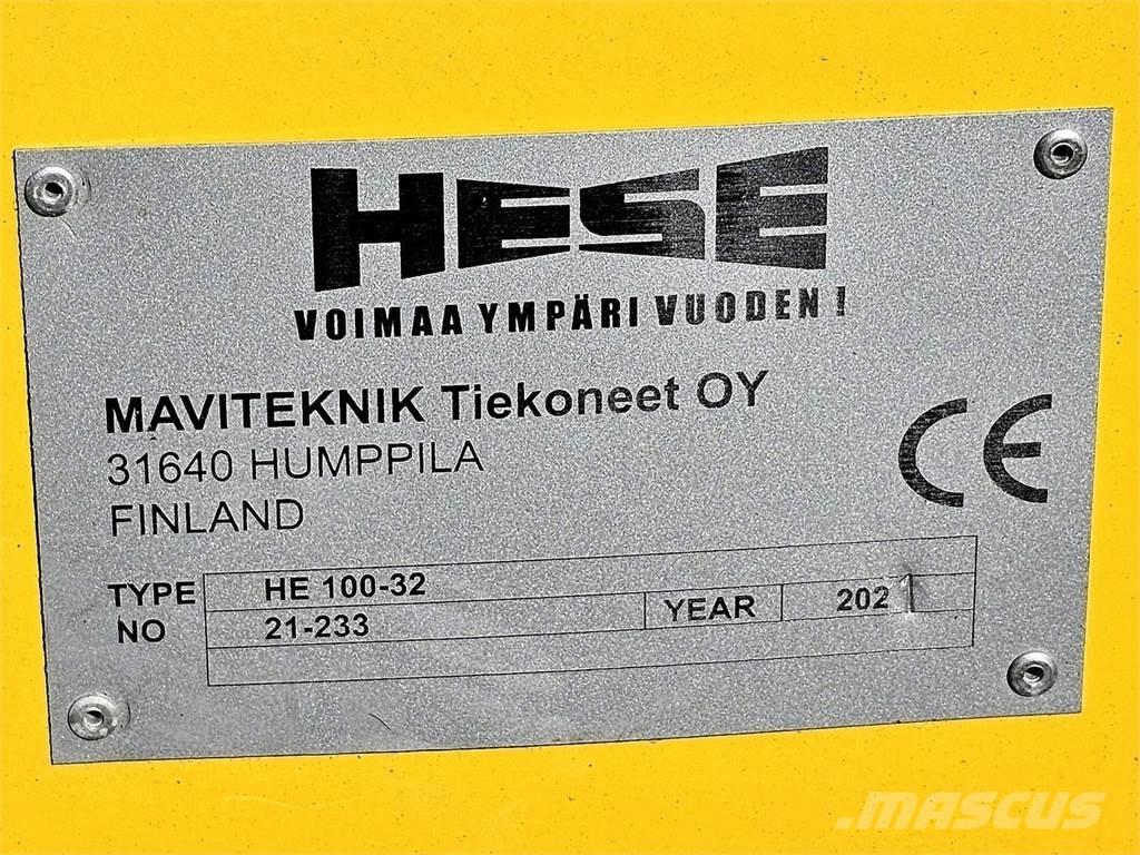 Hese HE 100-32 Cita ceļu uzturēšanas un sniega novākšanas tehnika