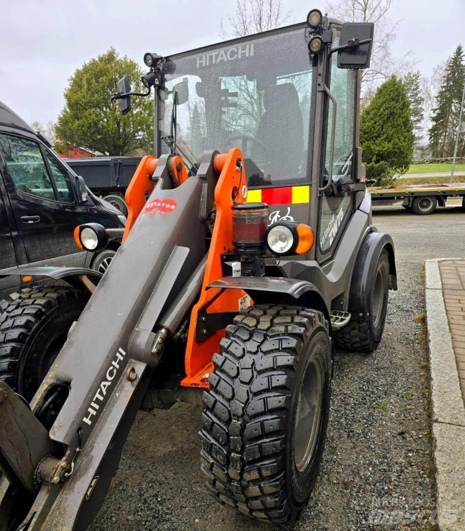 Hitachi ZW75 Mini iekrāvēji