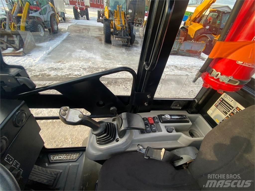 JCB 403 Plus Iekrāvēji uz riteņiem