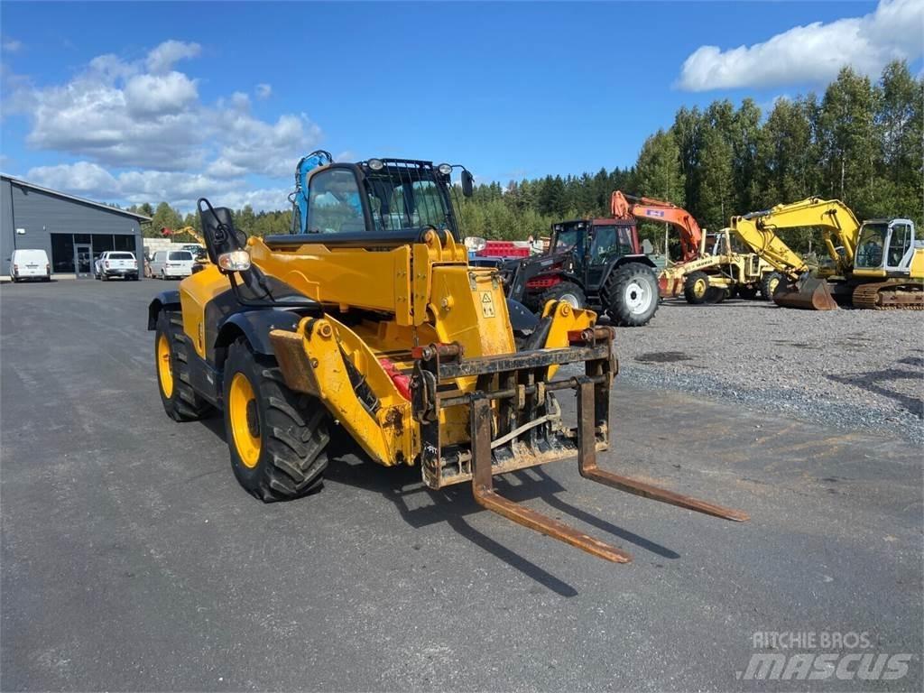 JCB 535-125 Teleskopiskie manipulatori