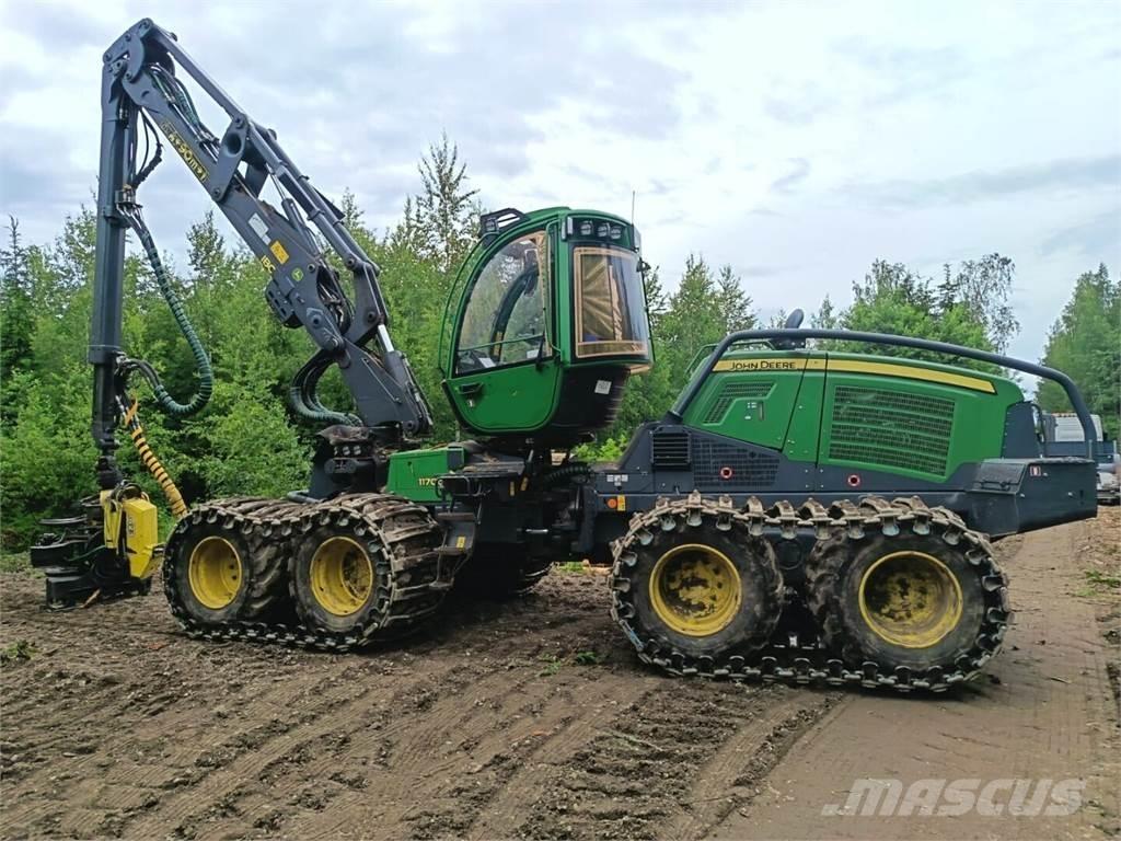 John Deere 1170G Harvesteri