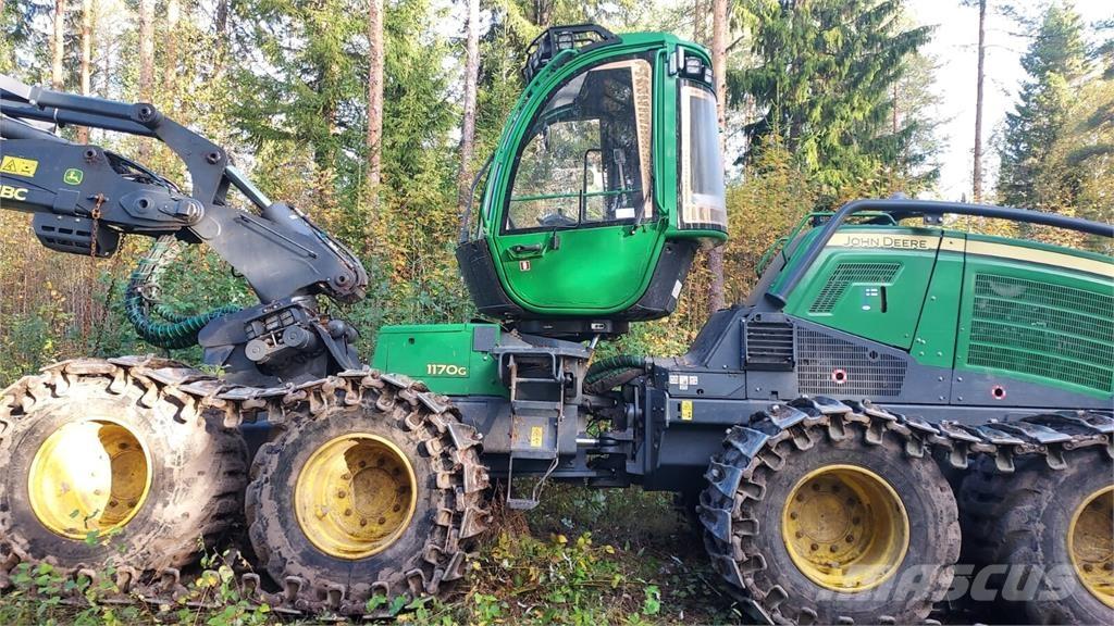 John Deere 1170G Harvesteri