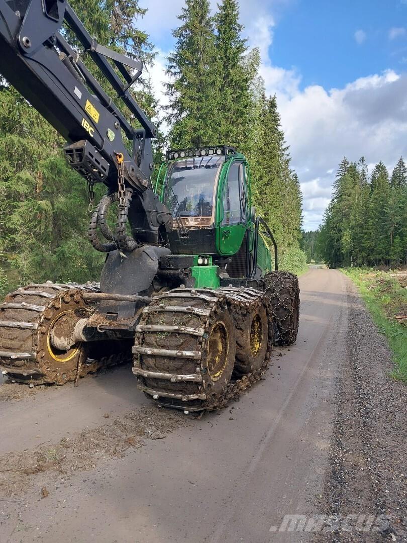 John Deere 1270 G Harvesteri