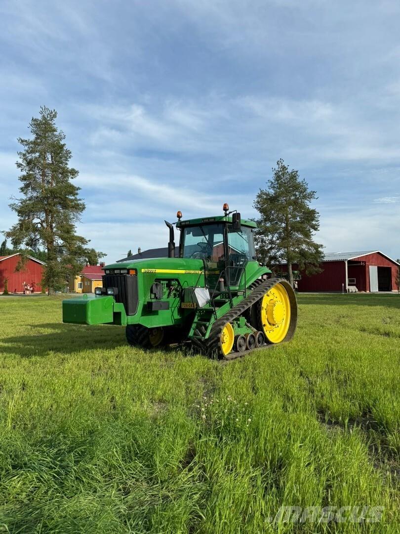 John Deere 8400T Traktori