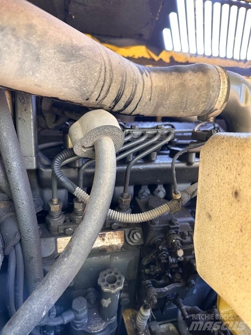Komatsu PC70-7 Vidēja lieluma ekskavatori 7 t - 12 t