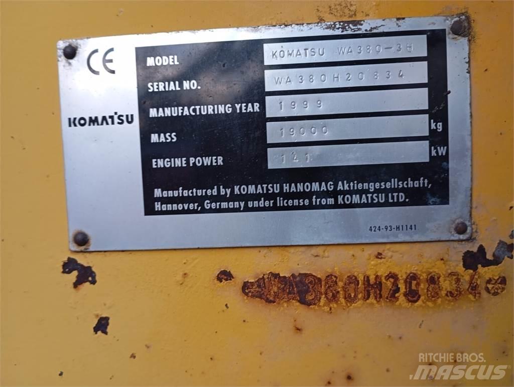 Komatsu WA 380-3H Iekrāvēji uz riteņiem