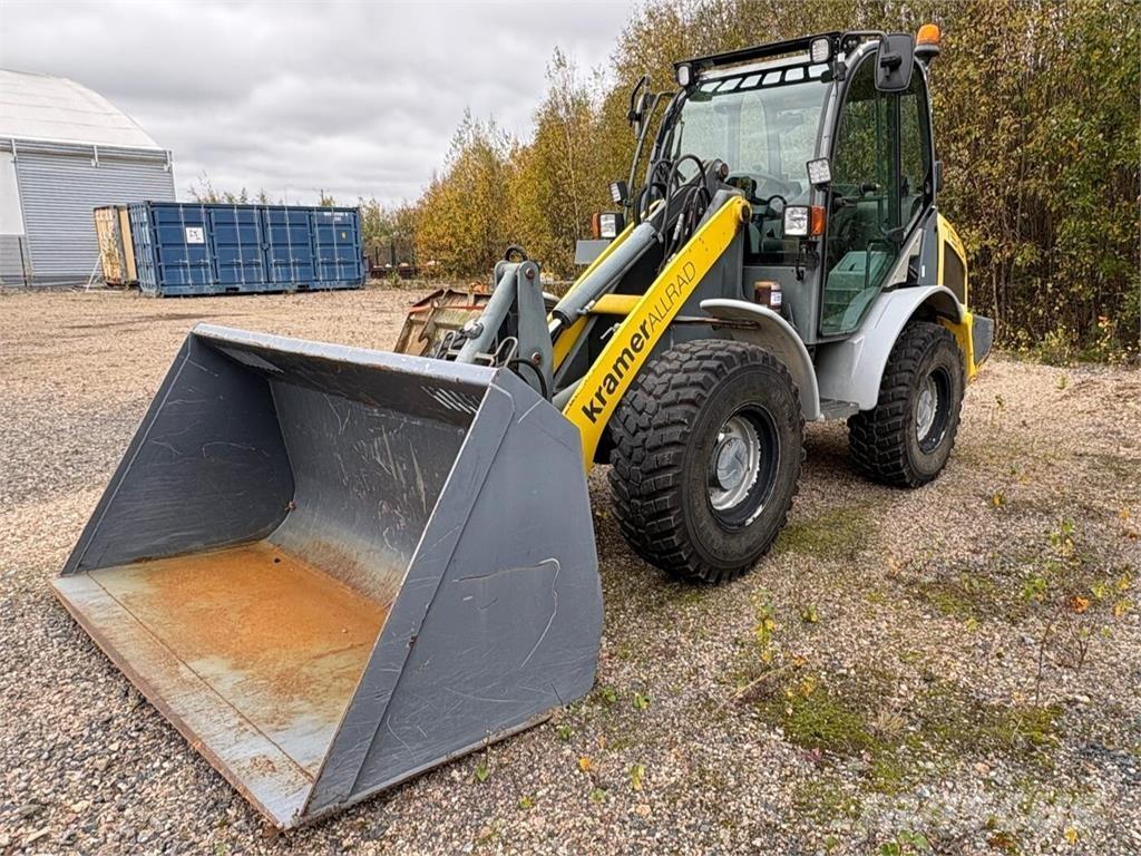 Kramer 750 Iekrāvēji uz riteņiem