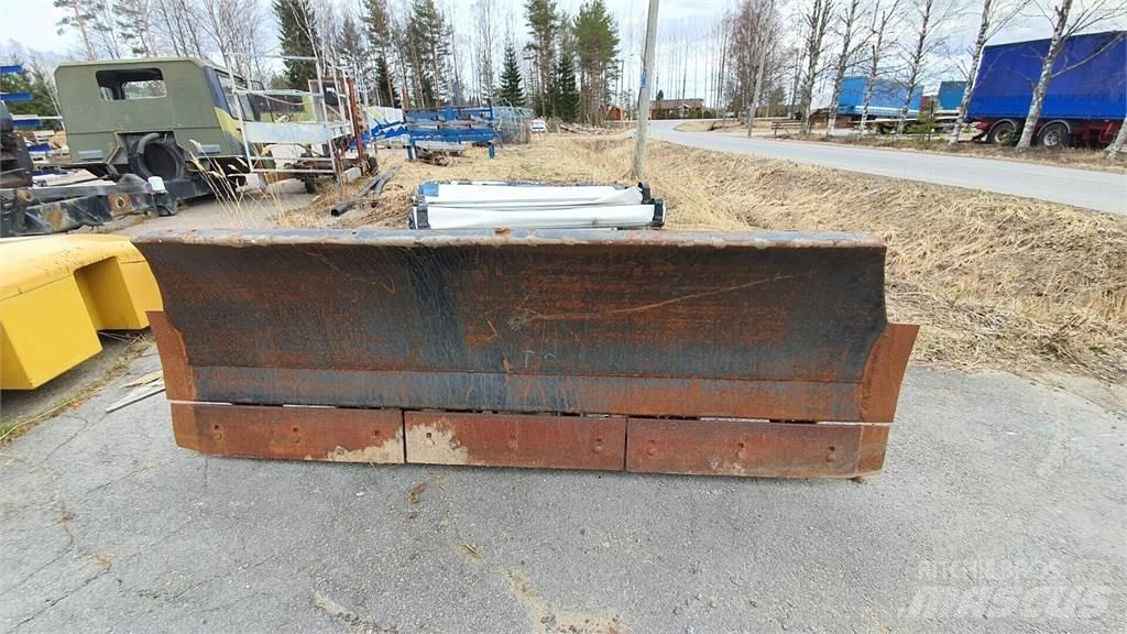  Lana hydraulinen Cita ceļu uzturēšanas un sniega novākšanas tehnika