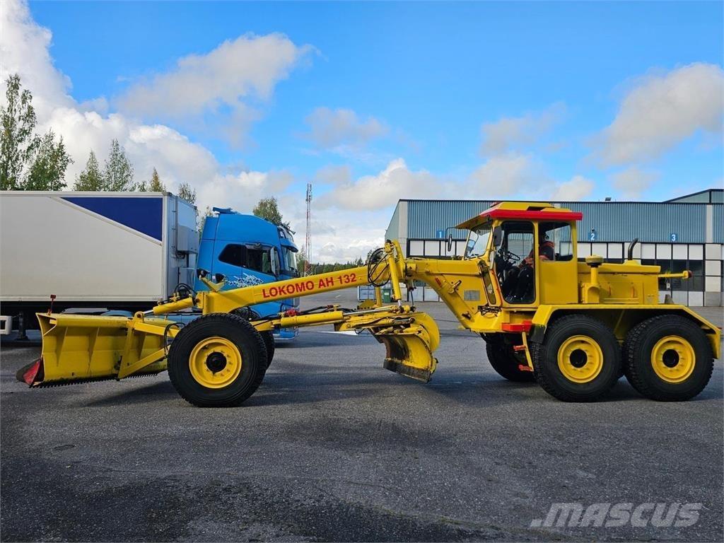 Lokomo AH 132 C Greideri
