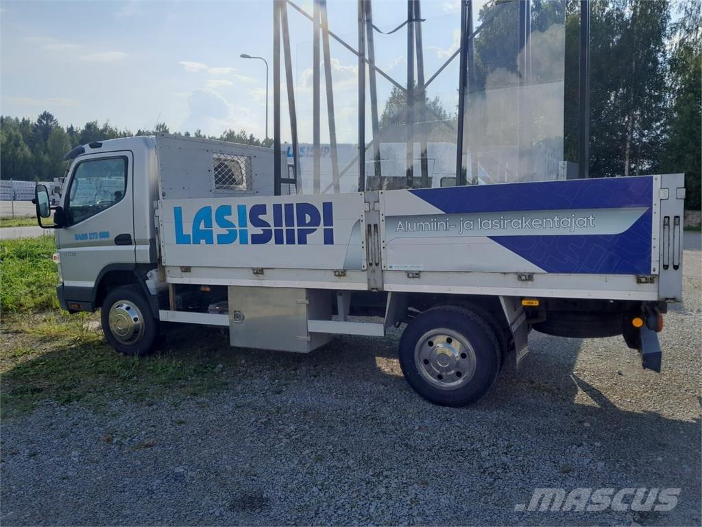 Mitsubishi Canter Vieglais kravas automobilis/izkraušana no sāniem