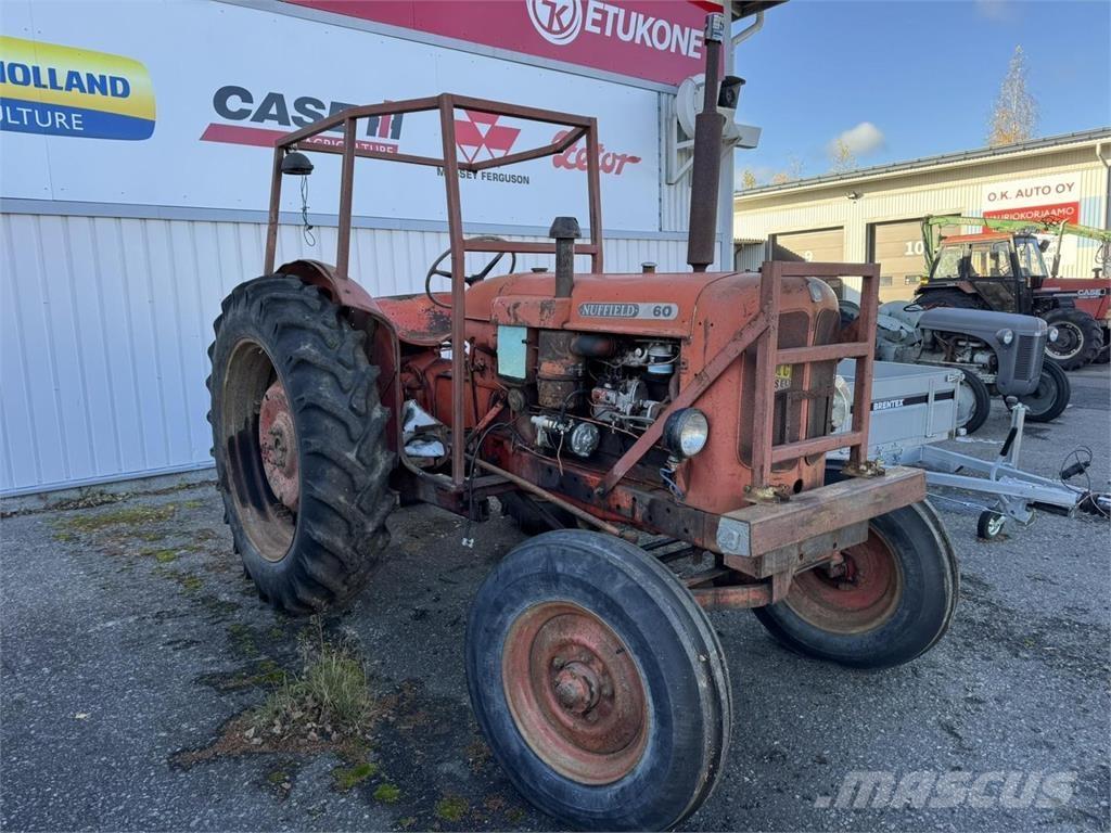 Nuffield 460 Traktori