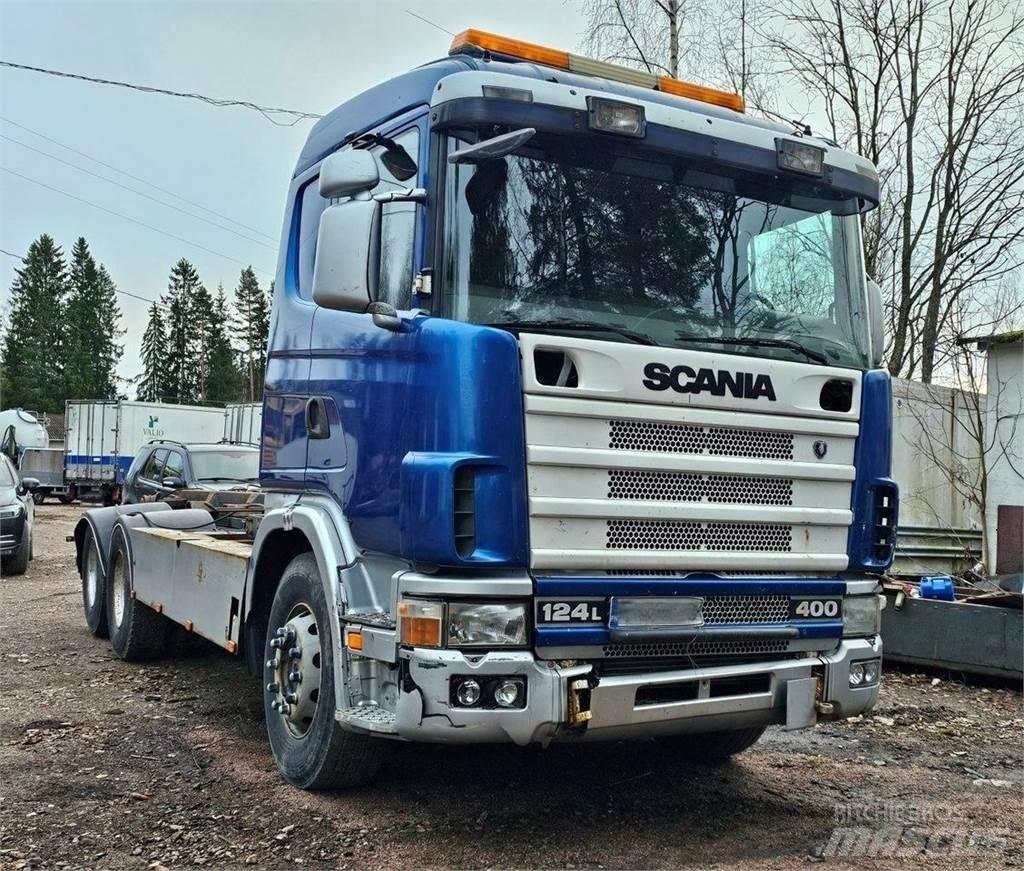 Scania 124 L 6x2 Treileri ar āķi