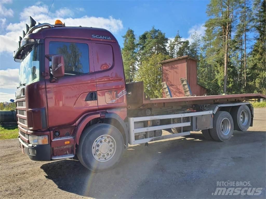 Scania 144G 460 Treileri ar āķi