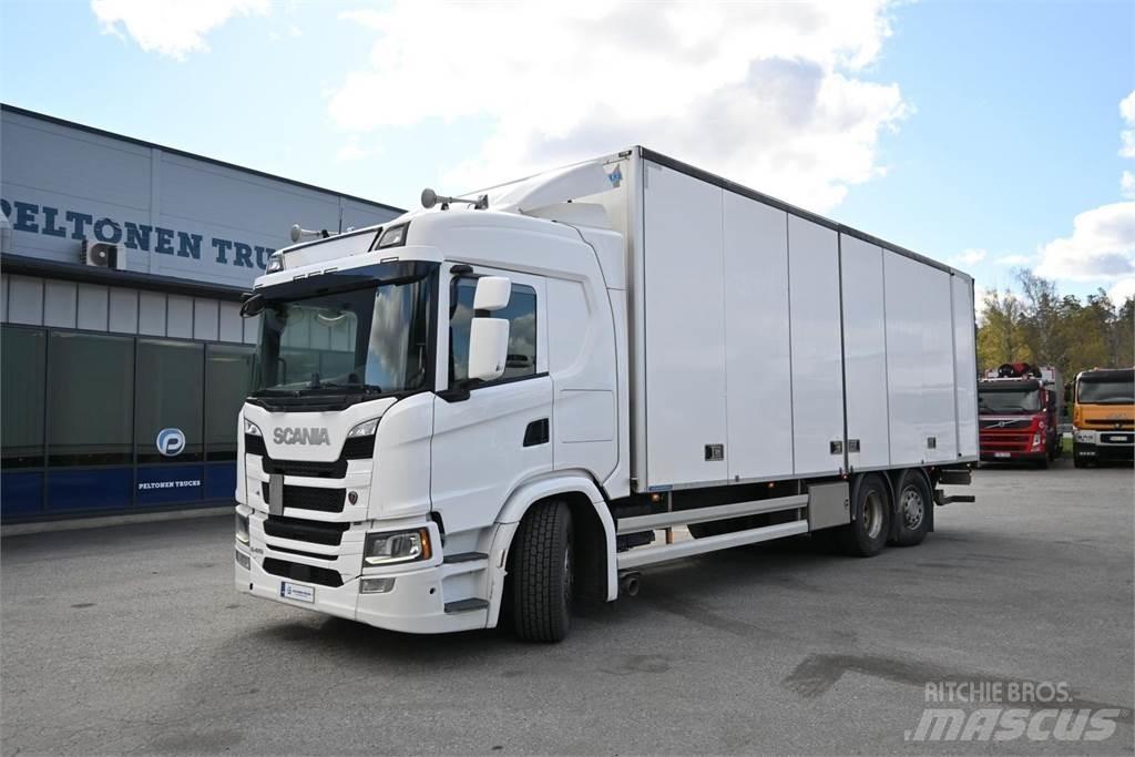 Scania G410 6X2 Furgons