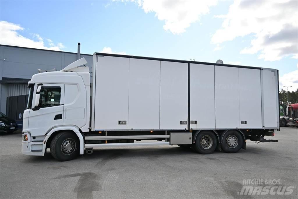 Scania G410 6X2 Furgons
