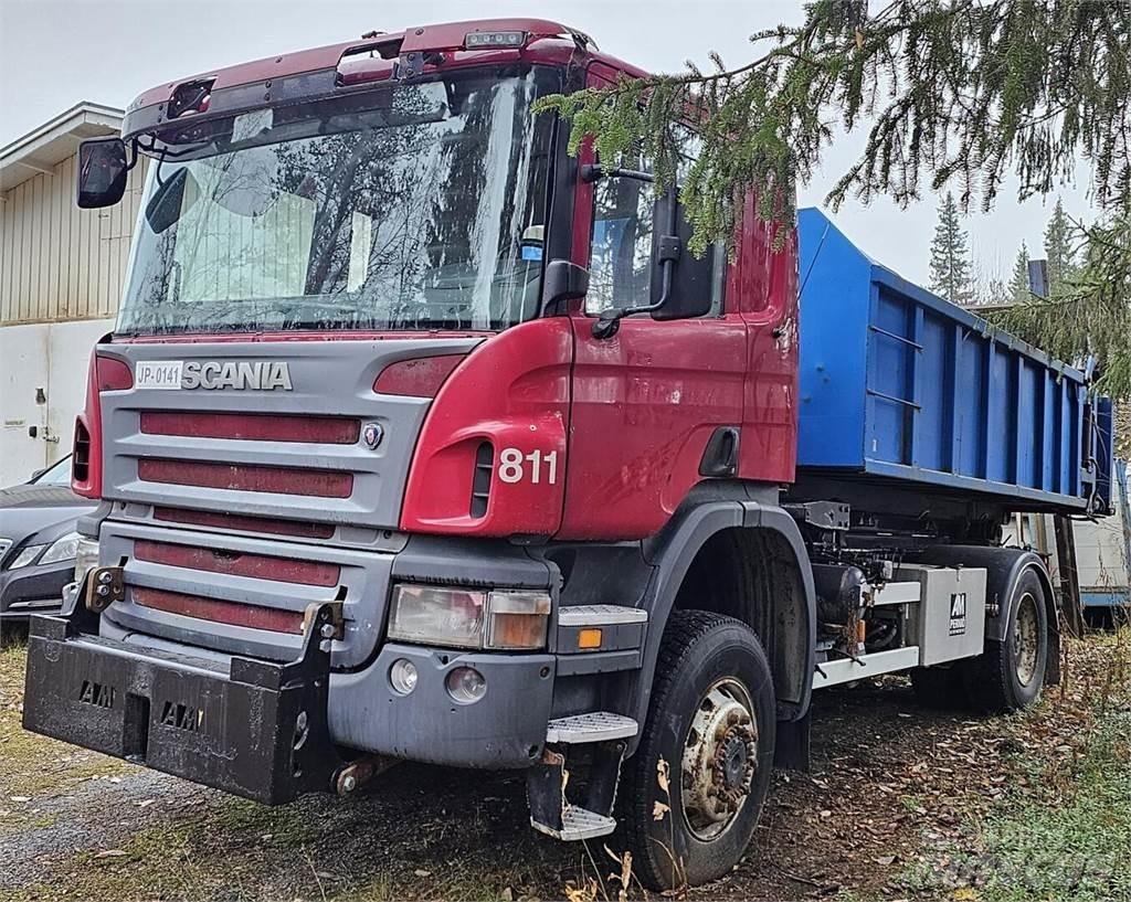 Scania P340 4x4 Treileri ar āķi