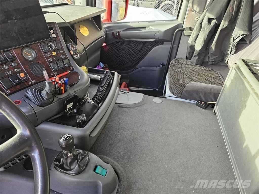 Scania R124 6X2 Evakuatori