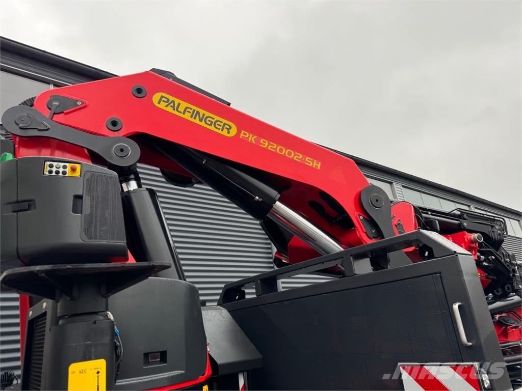 Scania R500 8X4 Smagās mašīnas ar celtni