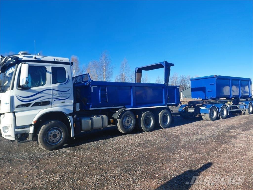 Sisu CM16M 8x4 Pašizgāzējs