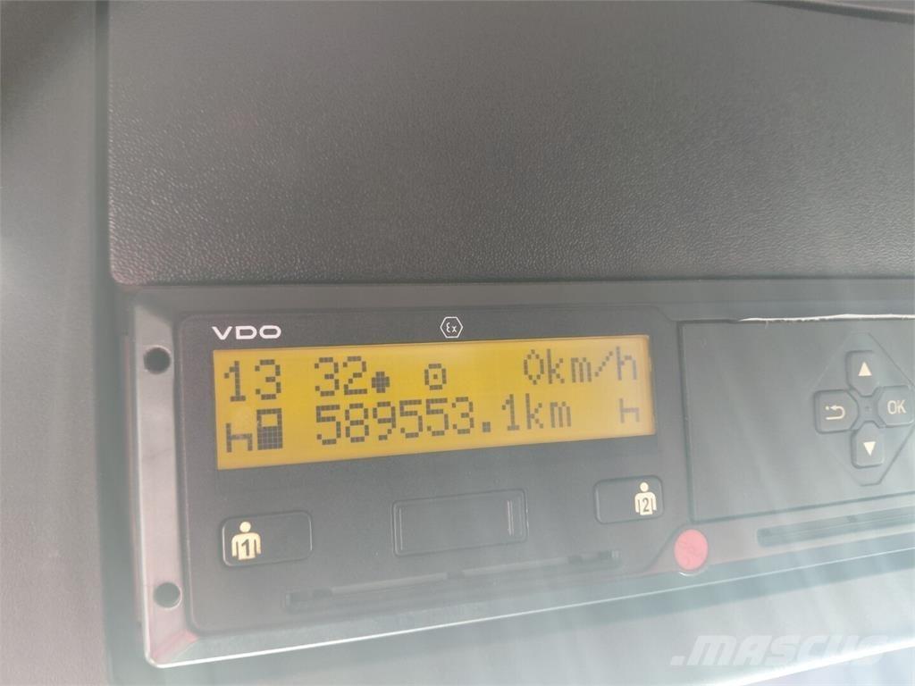 Sisu CM16M 8x4 Pašizgāzējs