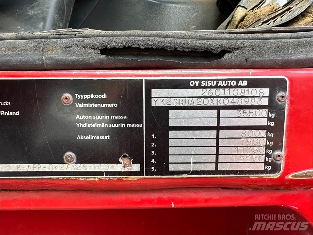 Sisu E14 8x2 Treileri ar āķi