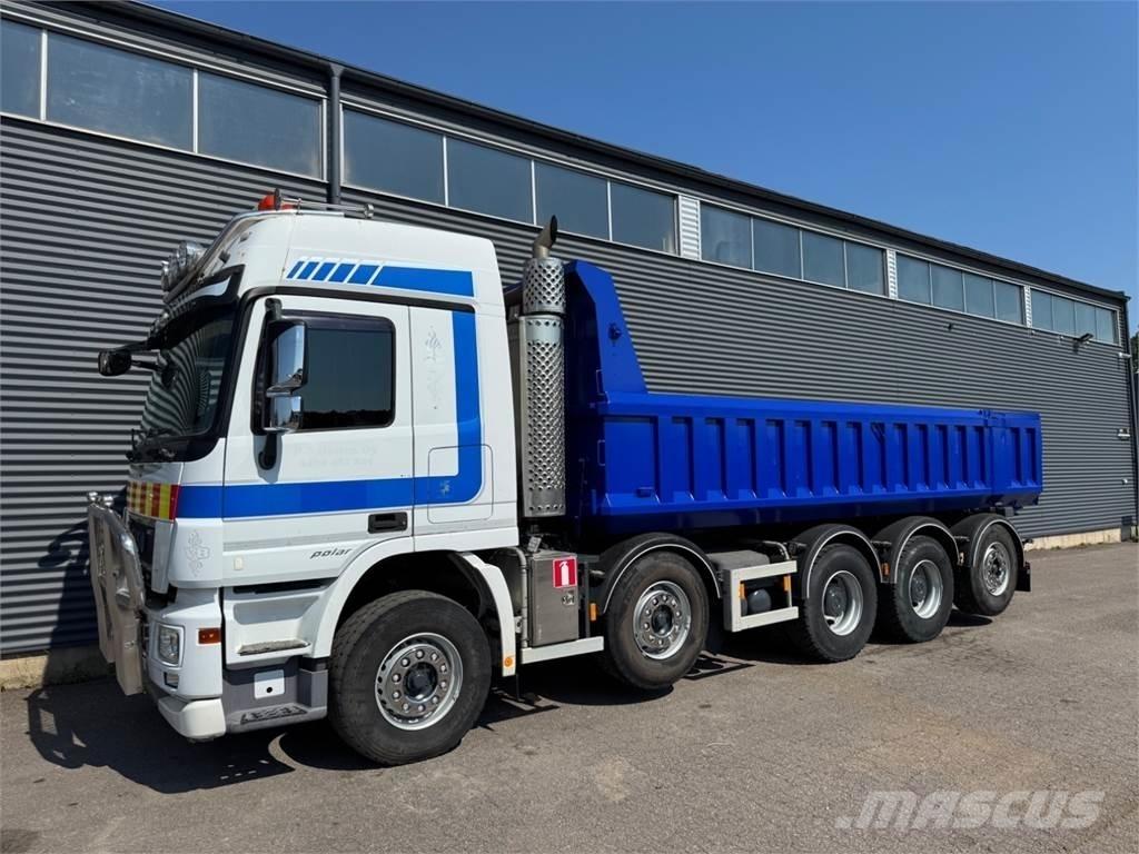 Sisu Polar 10X4 Pašizgāzējs