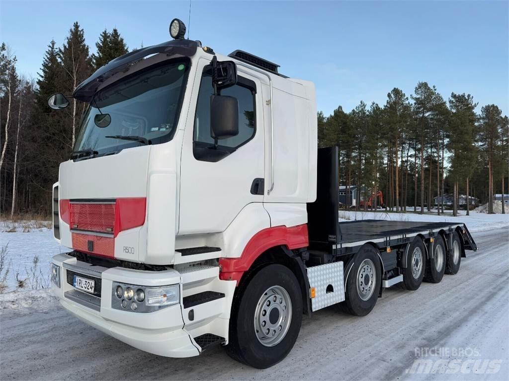 Sisu R500 Treileri meža tehnikas transportēšanai