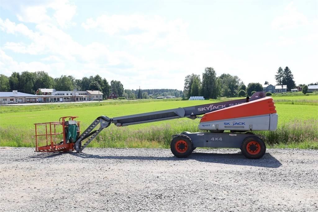 SkyJack SJ 45T Vertikālie pacēlāji