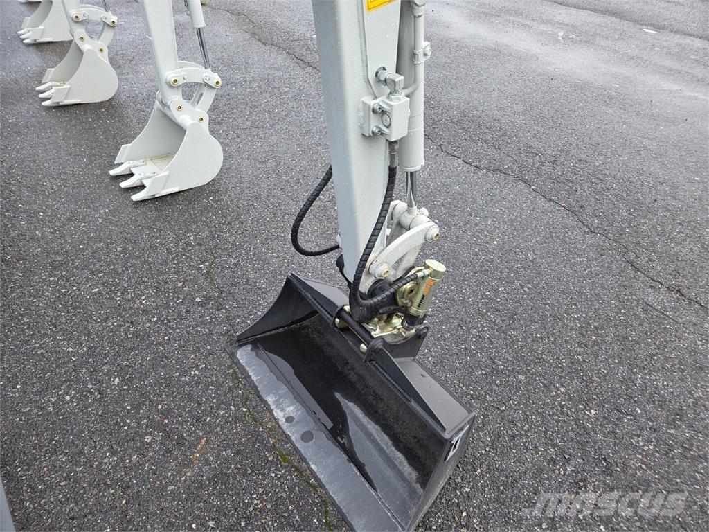 Takeuchi TB210R Mini ekskavatori < 7 t