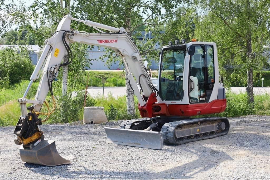 Takeuchi TB250 Mini ekskavatori < 7 t