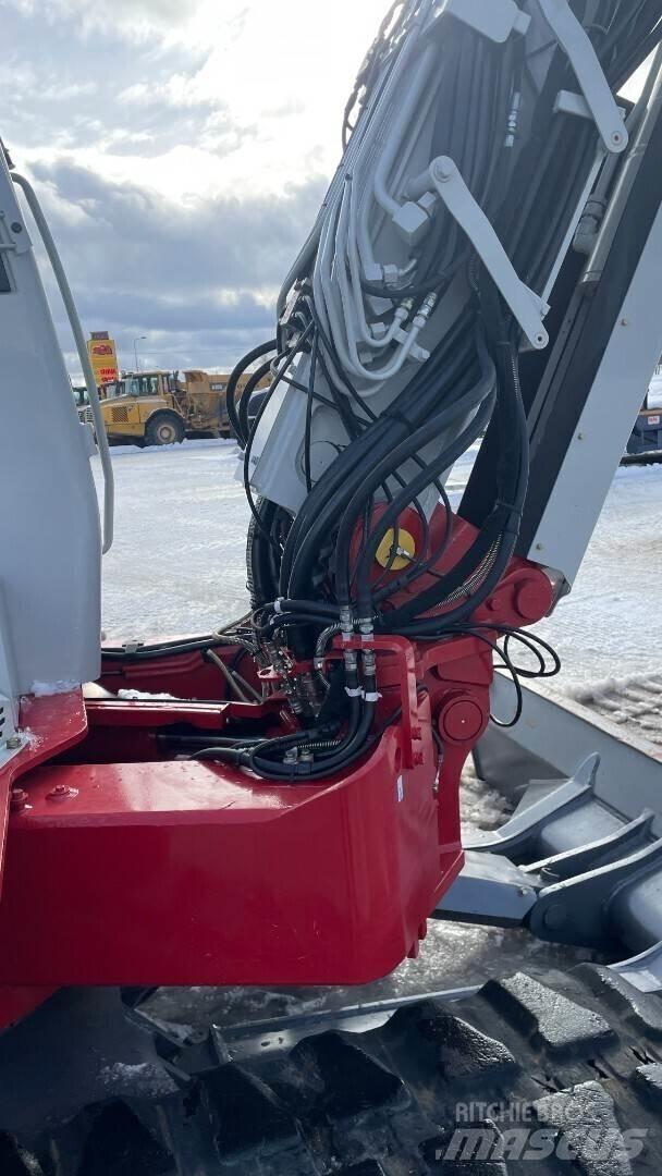 Takeuchi TB280FR Vidēja lieluma ekskavatori 7 t - 12 t
