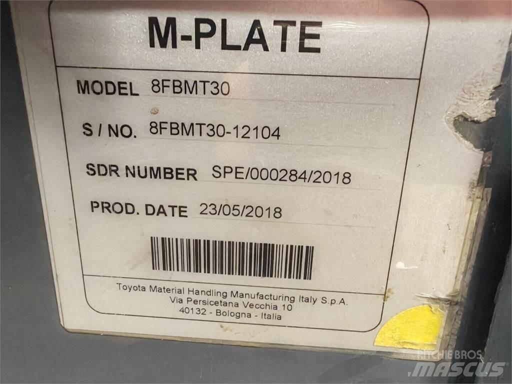 Toyota 8FBMT30 Elektriskie iekrāvēji