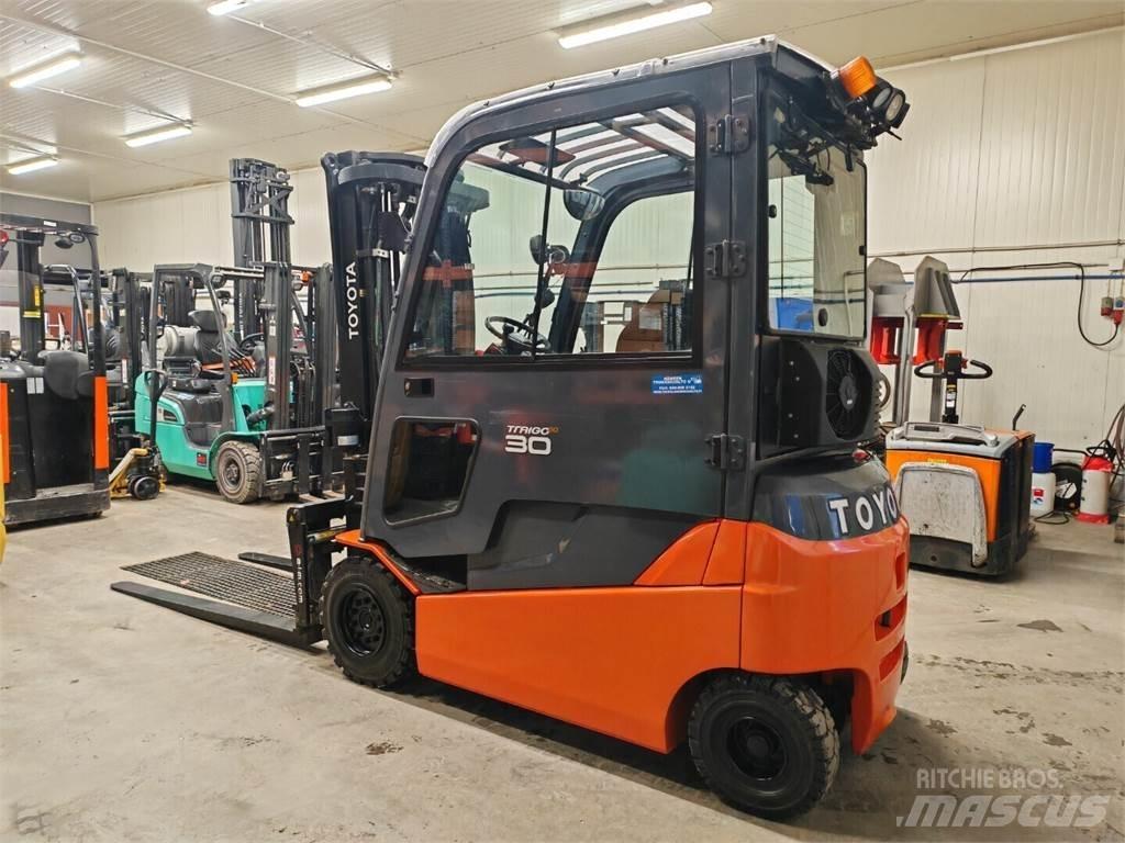 Toyota 8FBMT30 Elektriskie iekrāvēji