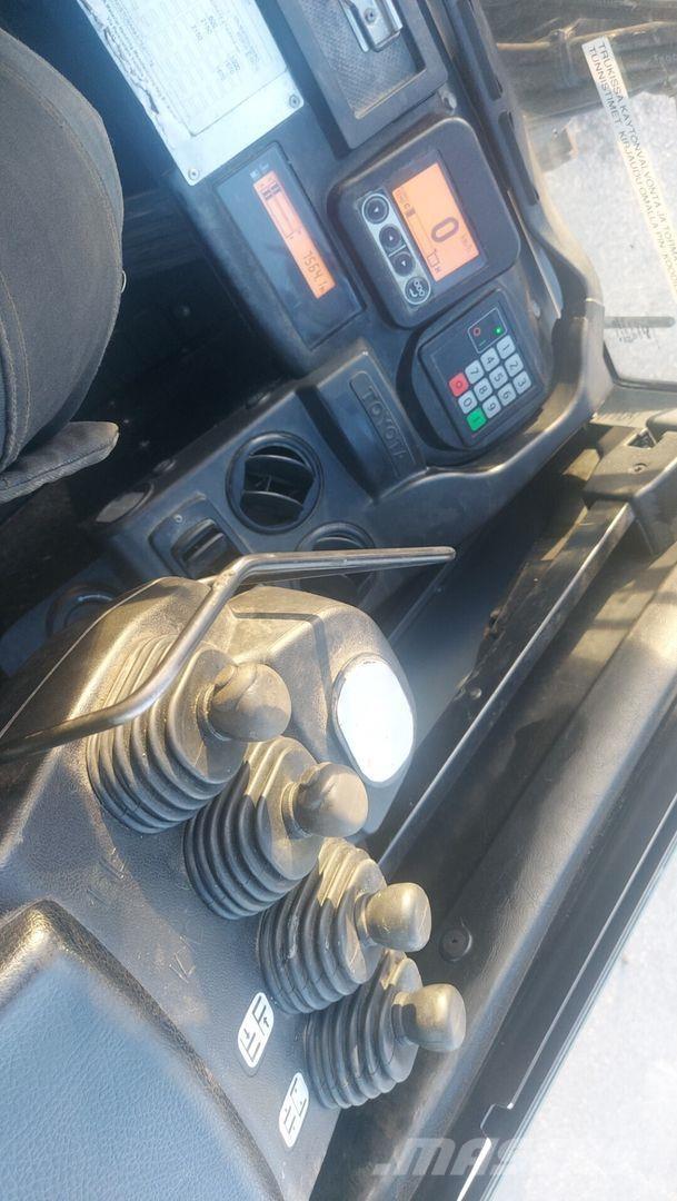 Toyota 8FDF25 Tehnika ar dīzeļa dzinēju