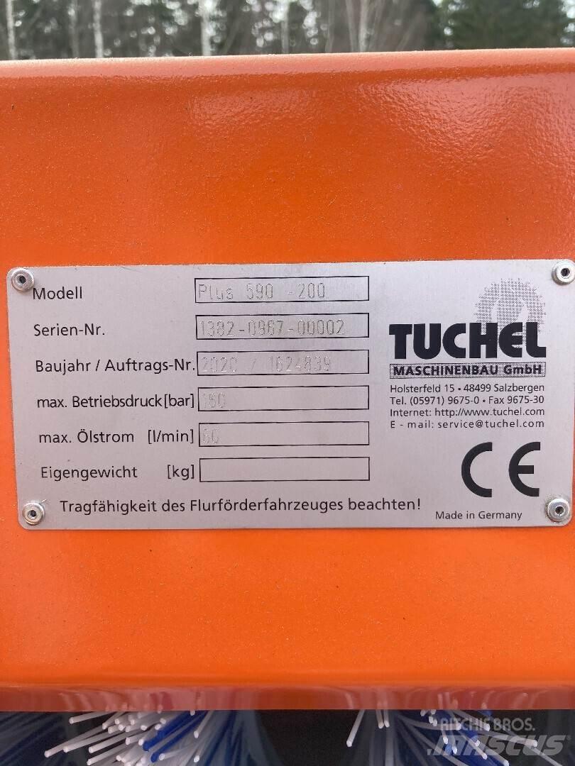 Tuchel Plus 590 Ielu tīrīšanas mašīnas