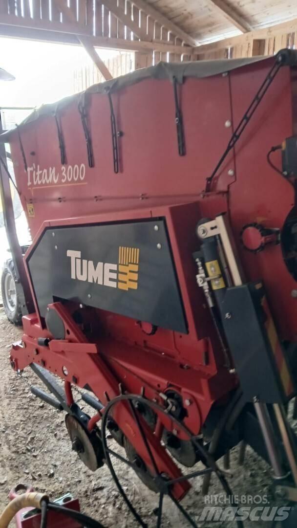 Tume Titan 3000 Stādāmās mašīnas