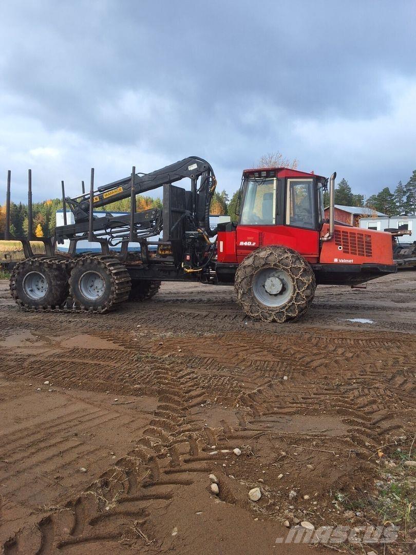 Valmet 840.2 Forvarderi