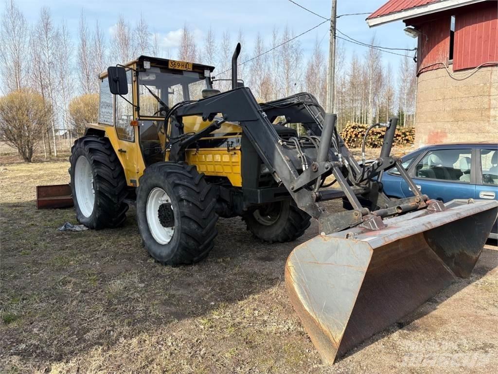 Valmet 915 Traktori
