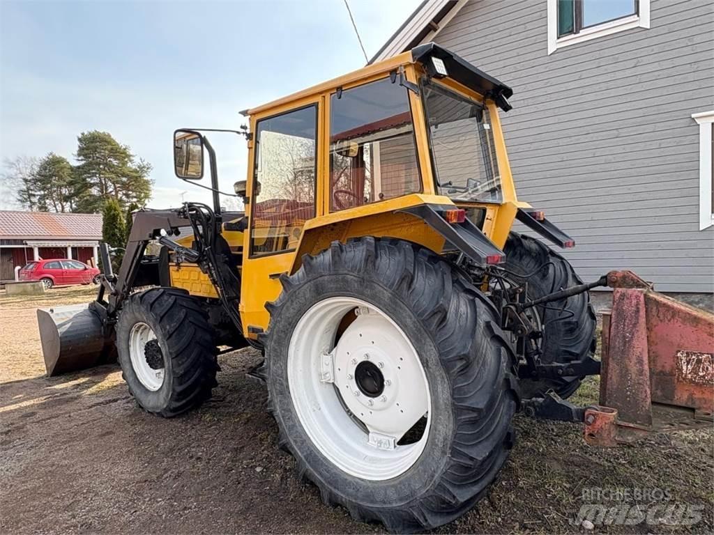Valmet 915 Traktori