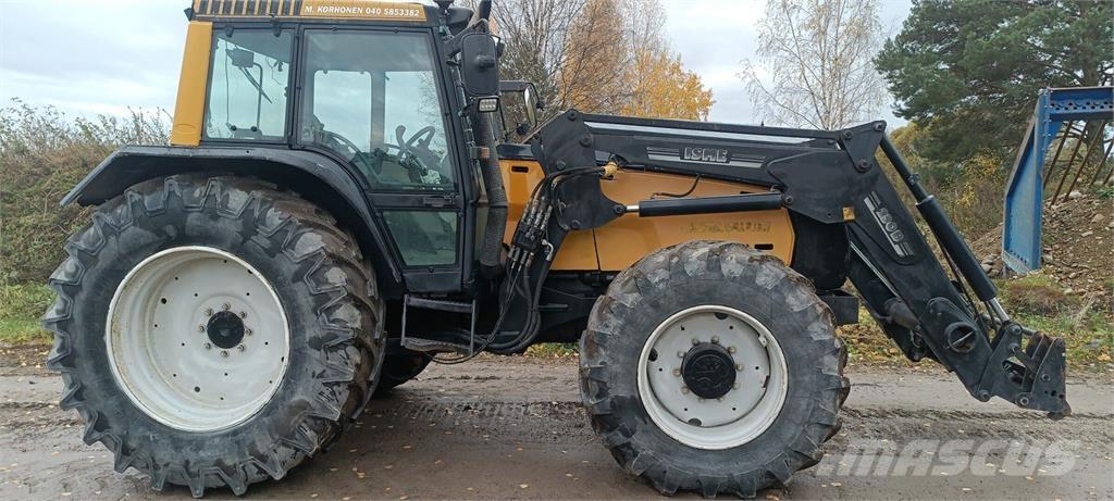 Valtra 8450 Traktori