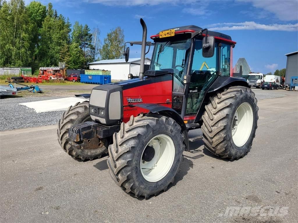 Valtra Valmet A95 Traktori