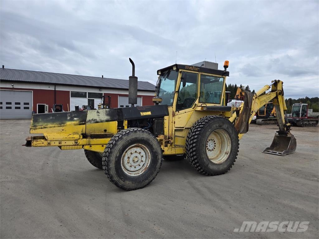 Vammas Major Ekskavatori uz riteņiem