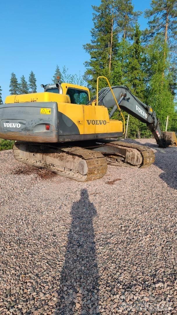 Volvo 210 B Kāpurķēžu ekskavatori